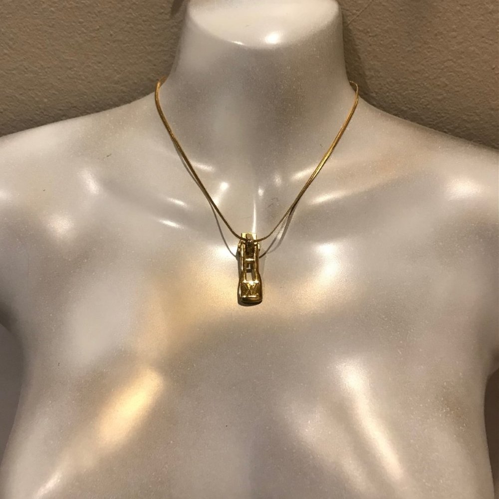 LOUIS VUITTON GOLD ZIP CHARM NECKLACE CHAIN CHOKER BOHEMIAN ART PUNK